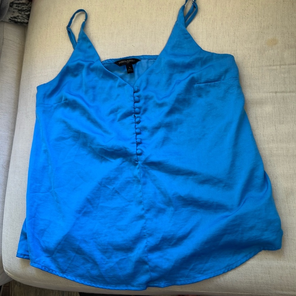 Beautiful blue button down tank
